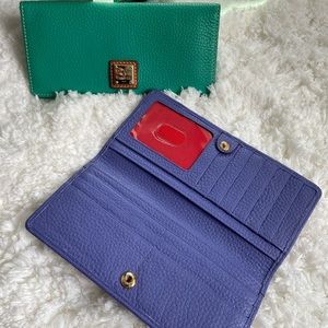 BNWOT Dooney & Bourke Pebble Grain Slim Wallet